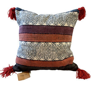 NWT World Market Boho Kilim Indoor Square Throw Pillow w/Down Insert 20"x20"